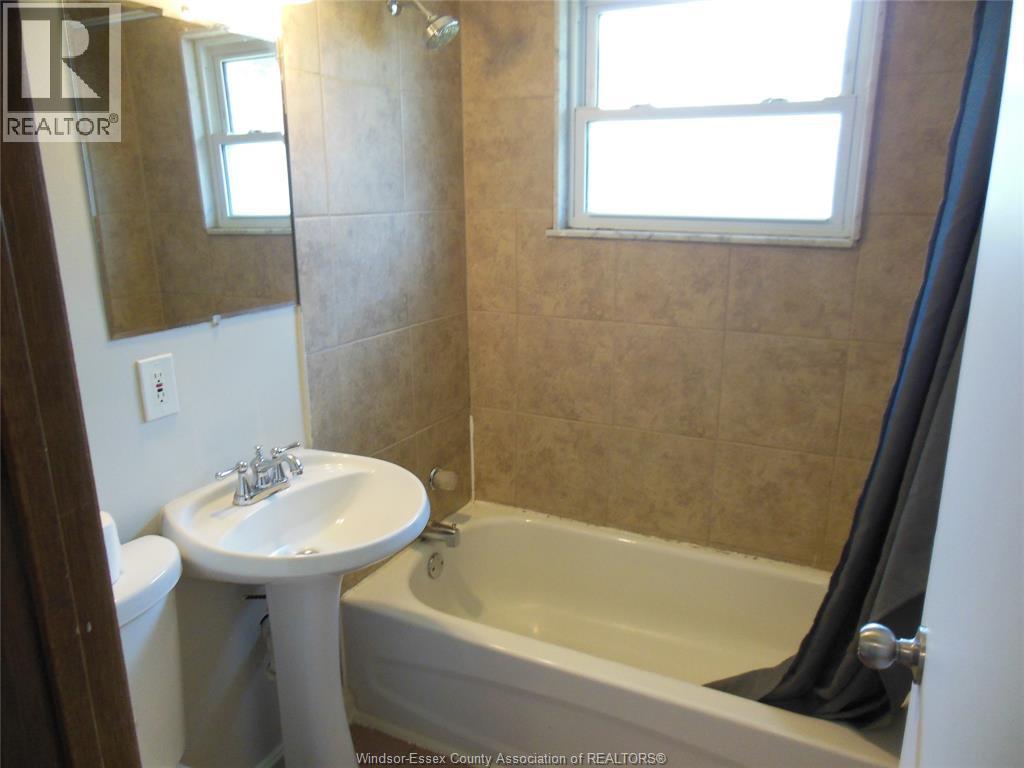 1105 HARRISON - 7