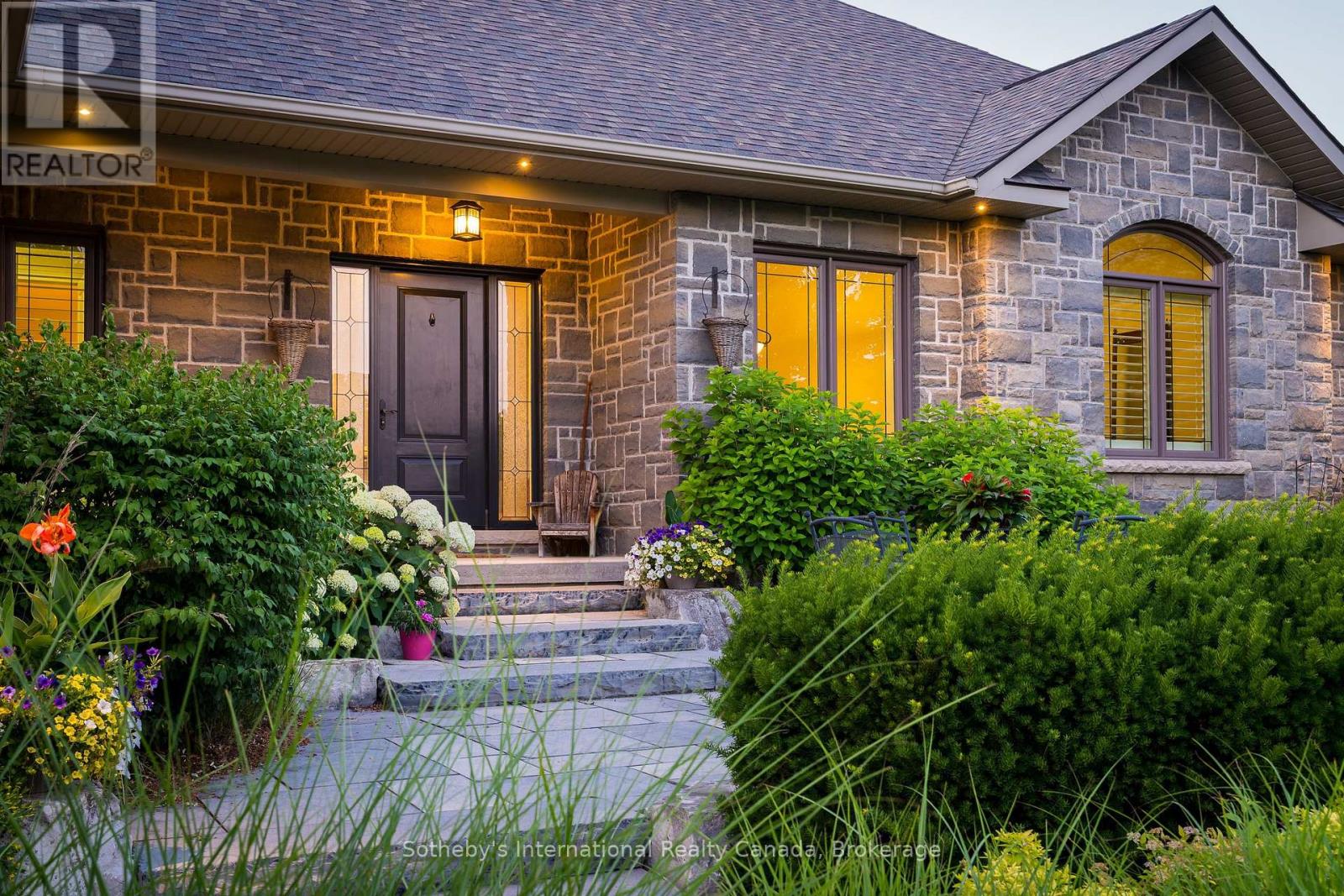 46 SYDENHAM TRAIL E - Image 6
