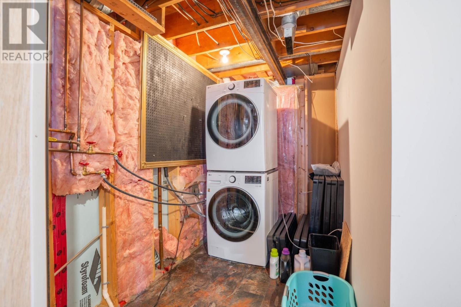 549 Morrison AVE - 24