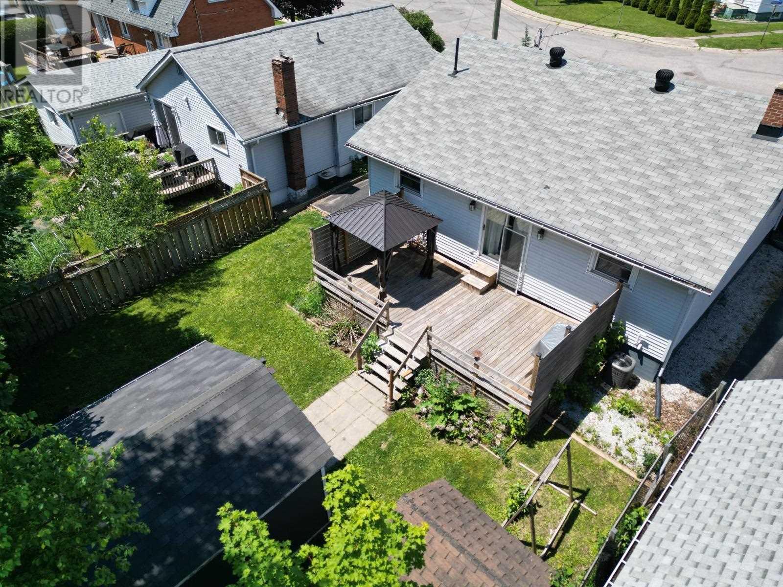 549 Morrison AVE - 29