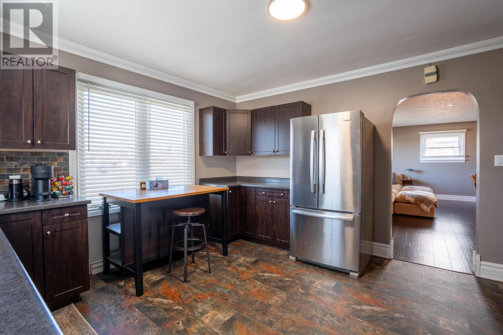 549 Morrison AVE - 7
