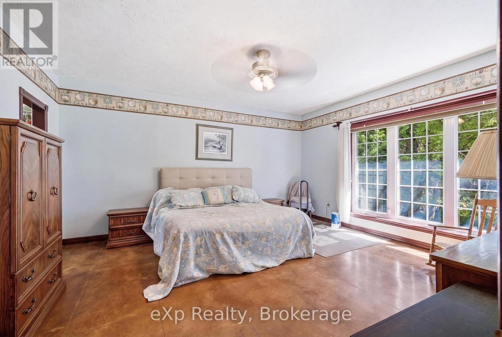 212629 SOUTHGATE 21 SIDE ROAD - 14