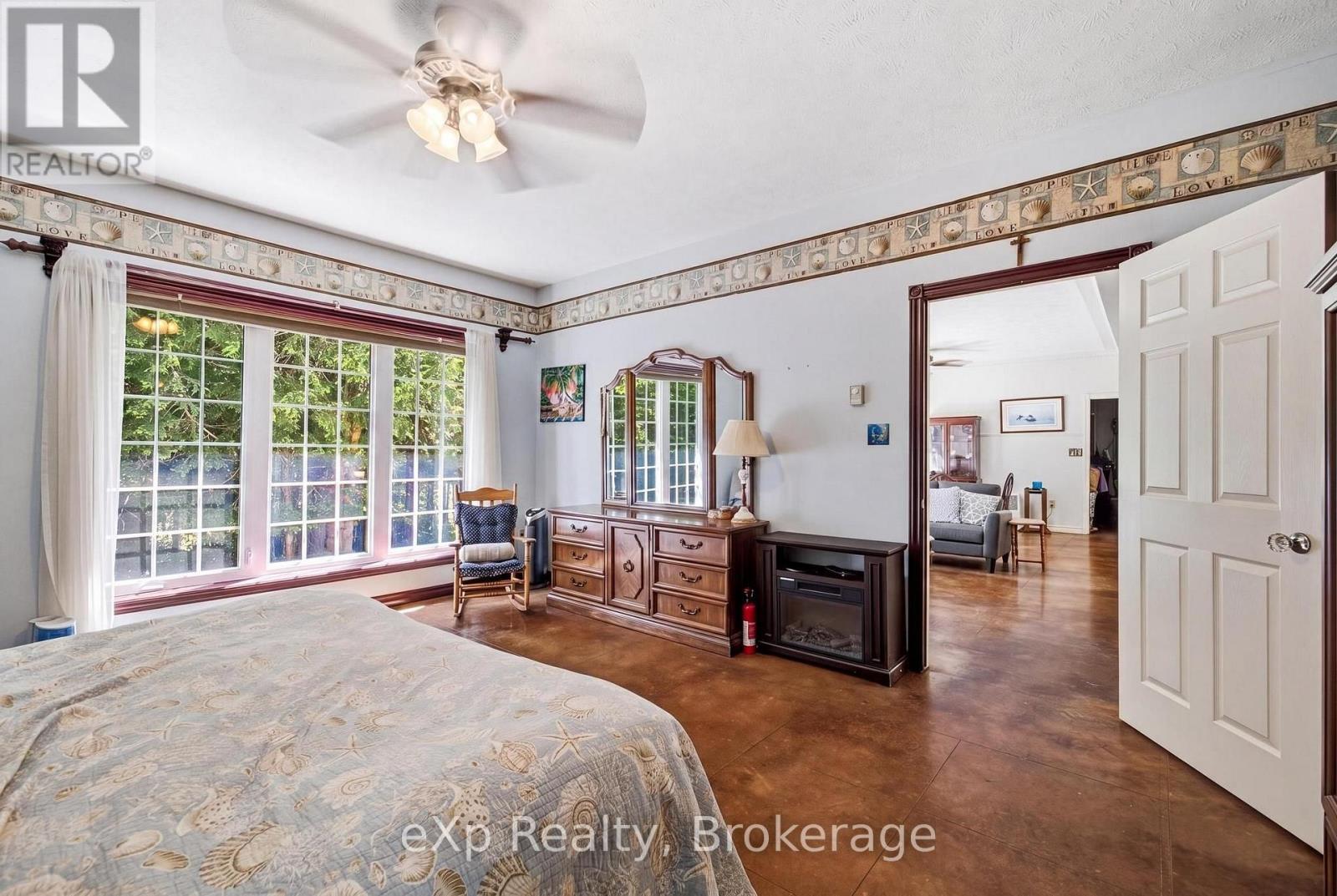 212629 SOUTHGATE 21 SIDE ROAD - 15