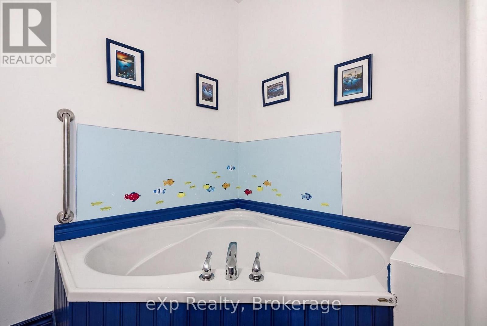 212629 SOUTHGATE 21 SIDE ROAD - 19