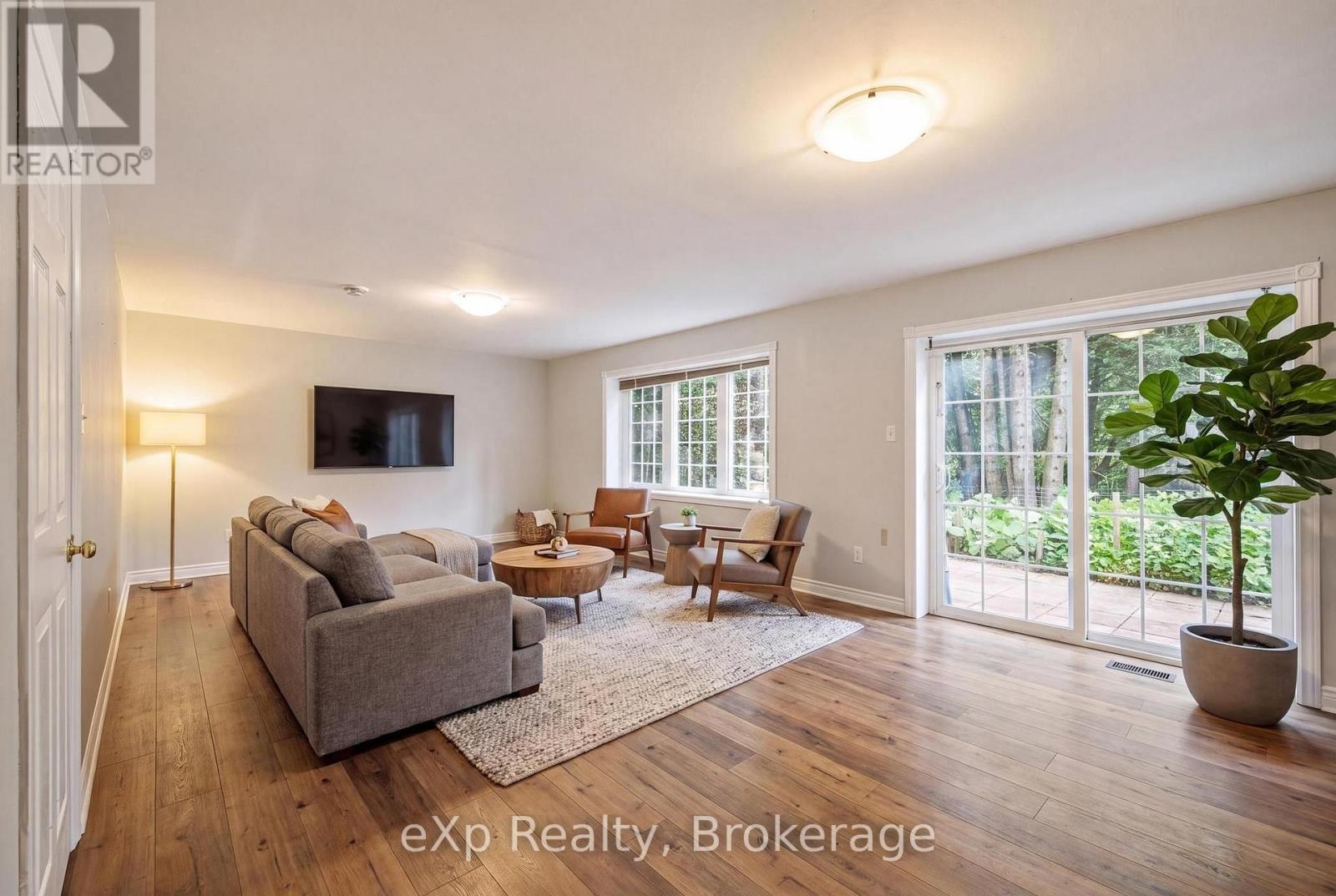212629 SOUTHGATE 21 SIDE ROAD - 25