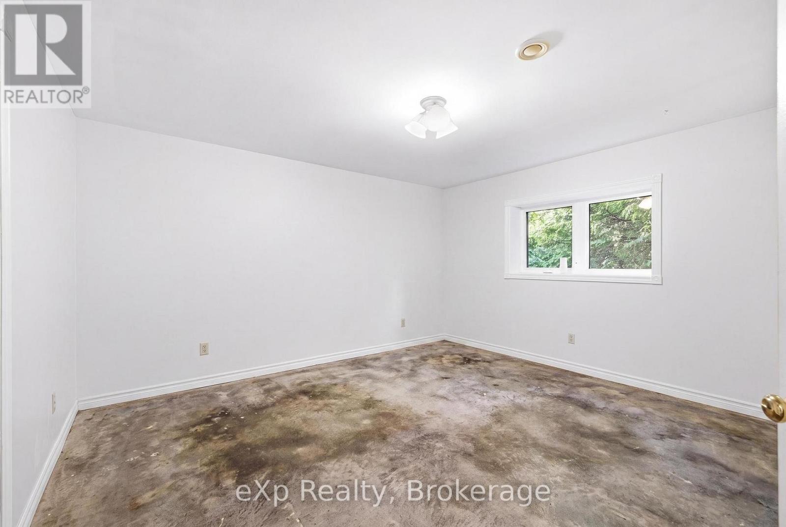 212629 SOUTHGATE 21 SIDE ROAD - 26