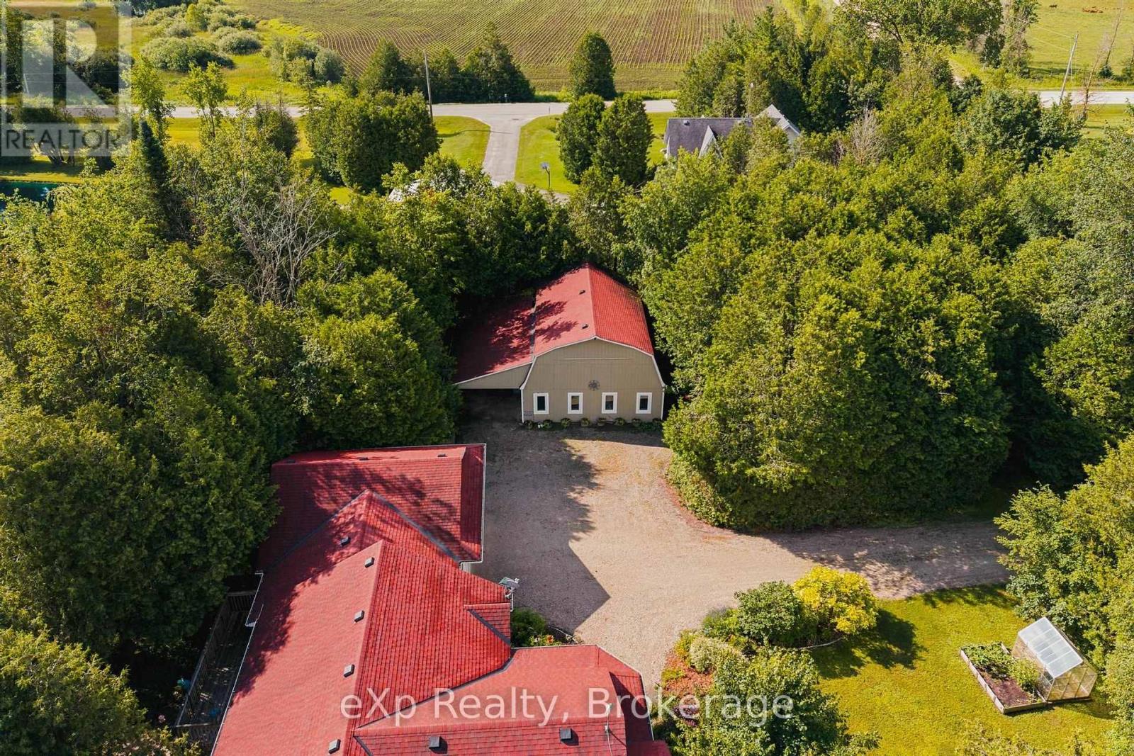 212629 SOUTHGATE 21 SIDE ROAD - 33