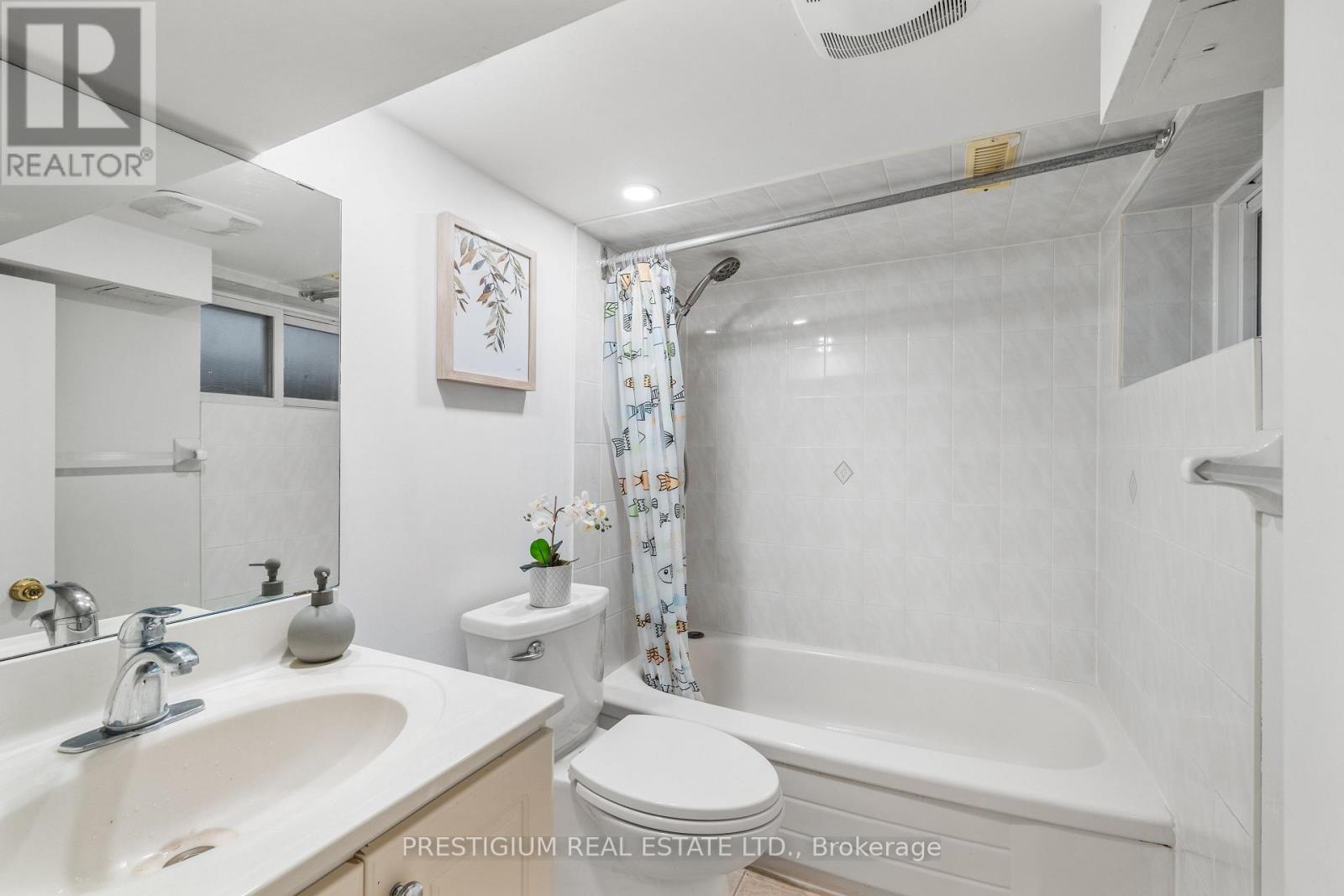 556 DAVISVILLE AVENUE - 37