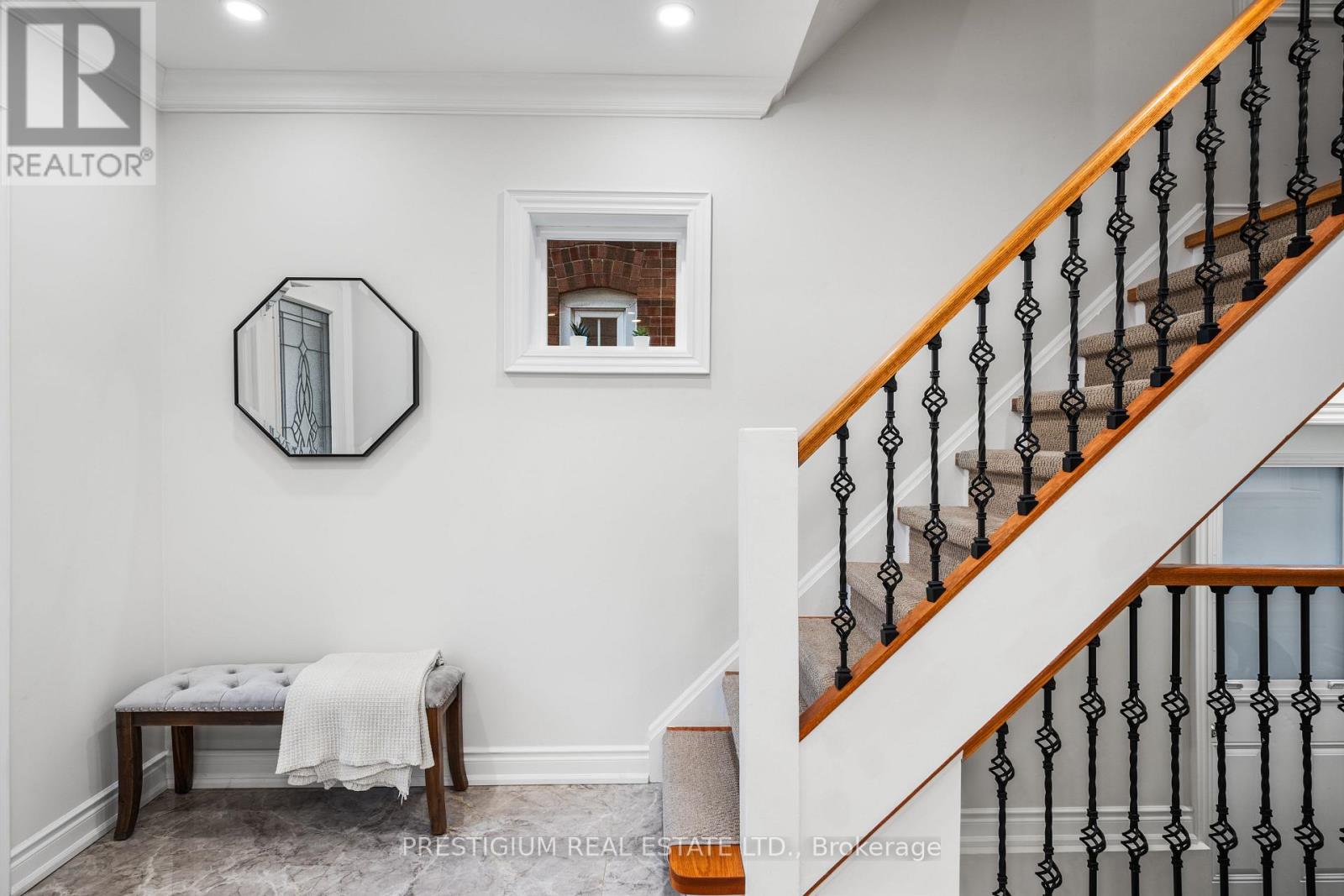 556 DAVISVILLE AVENUE - 4