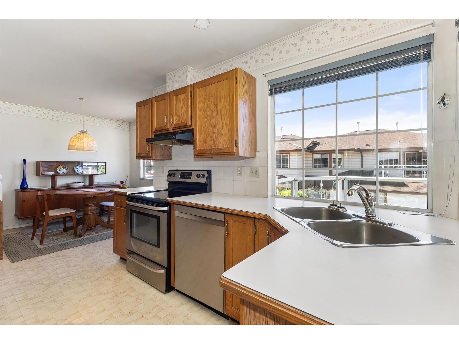36 32659 GEORGE FERGUSON WAY, Abbotsford
