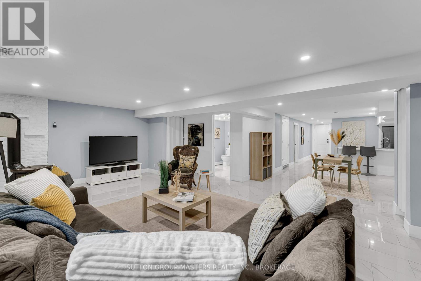 1611 SUNNYSIDE ROAD - 29
