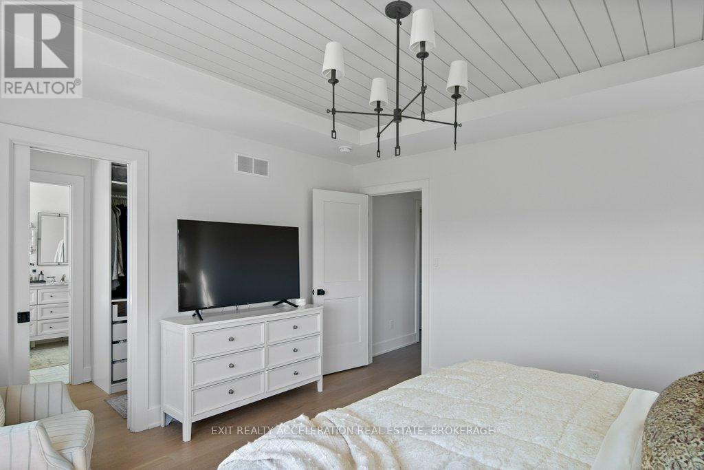 4452 BLESSINGTON ROAD - 18