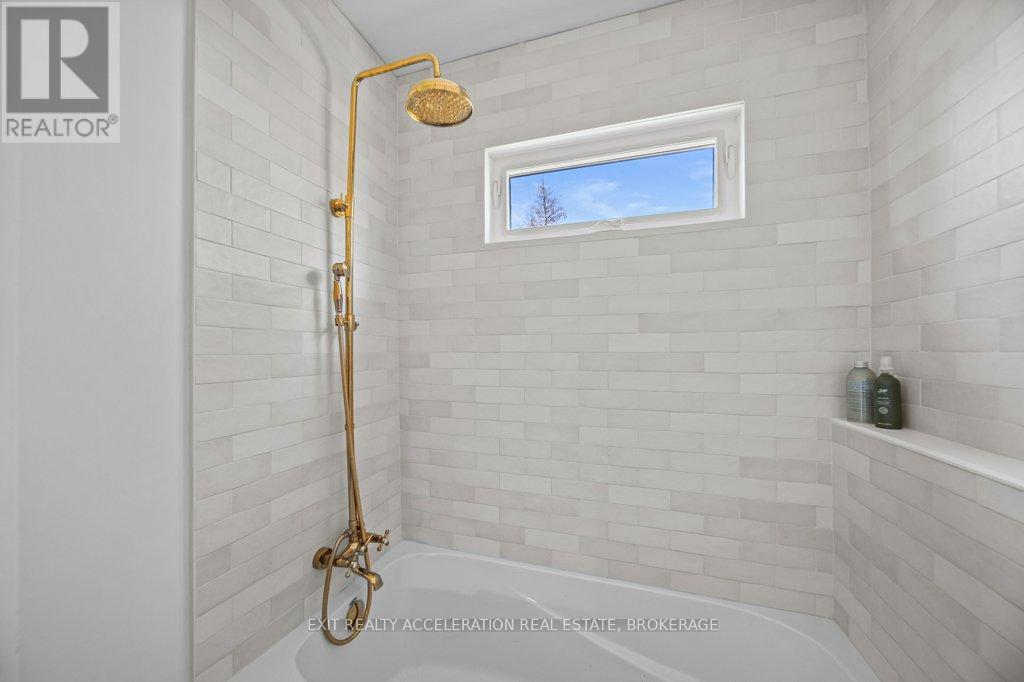 4452 BLESSINGTON ROAD - 24