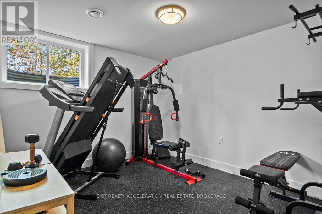 4452 BLESSINGTON ROAD - 33