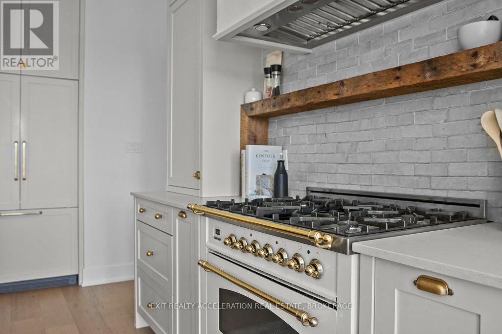 4452 BLESSINGTON ROAD - 8