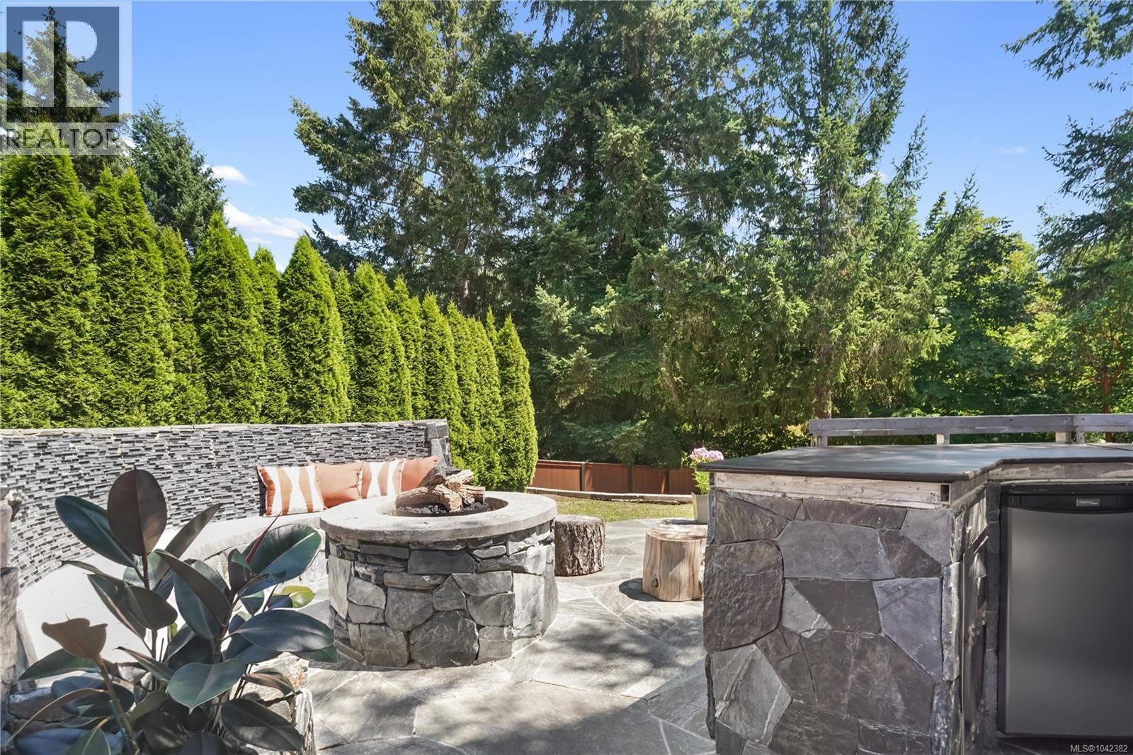 2035 Gourman Pl - 29