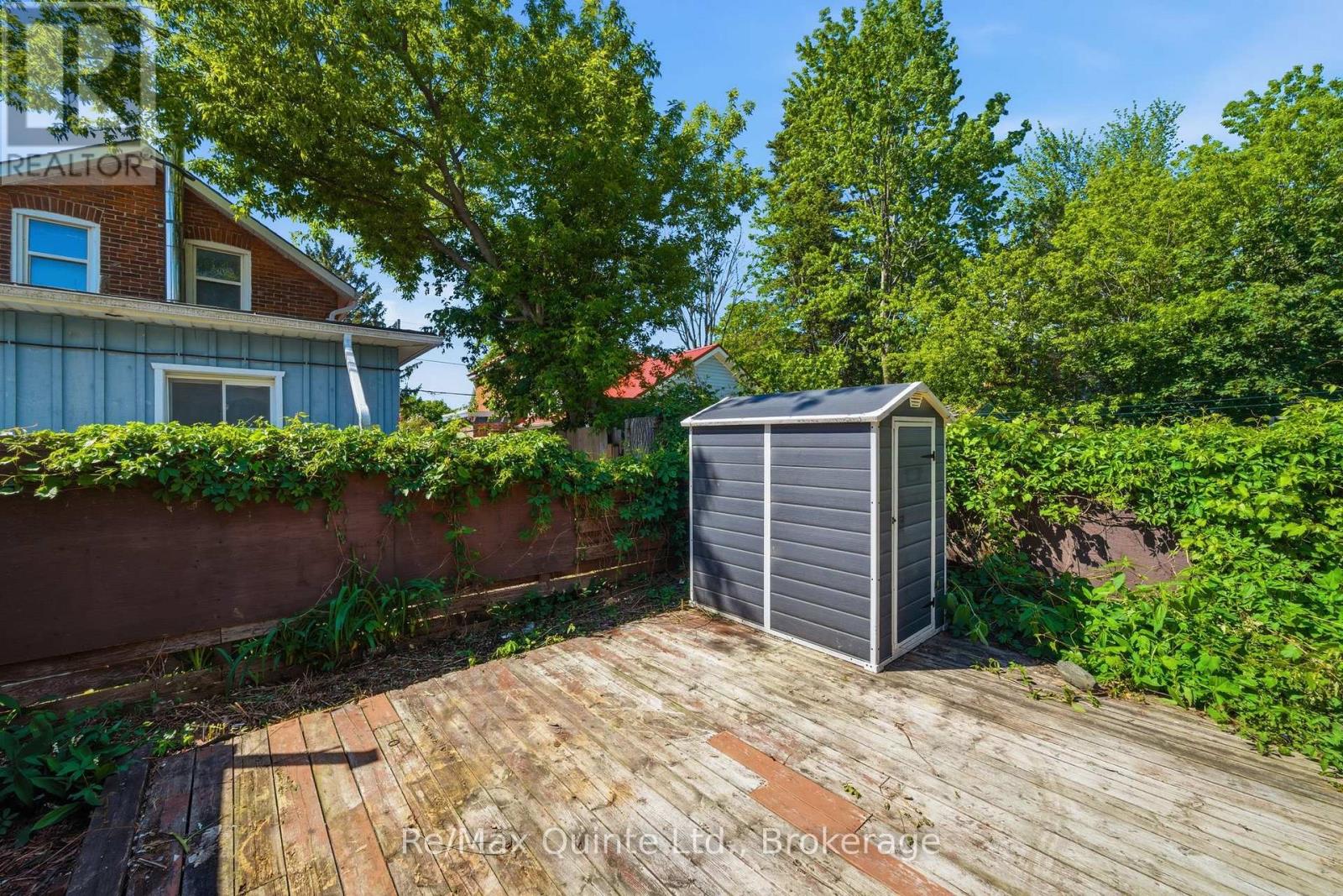 8 DUNBAR STREET - 32