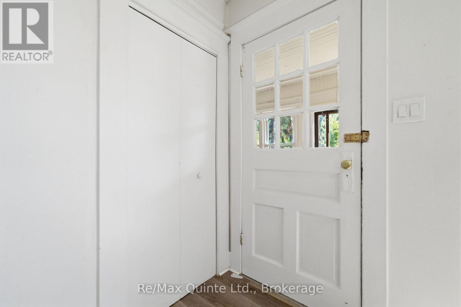 8 DUNBAR STREET - 8