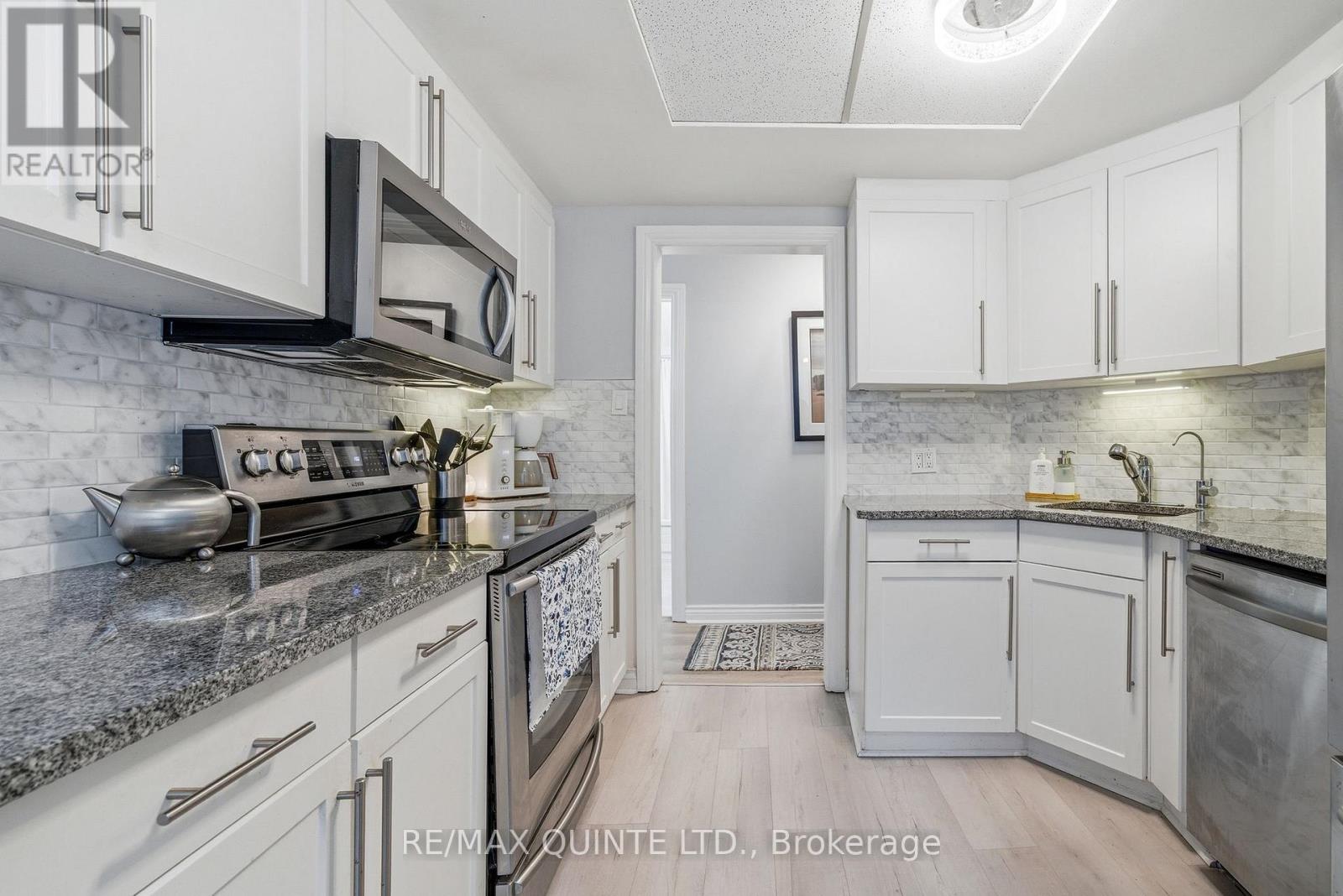 #107 2 SOUTH FRONT STREET - 18