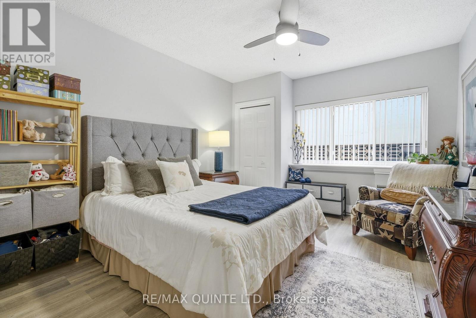 #107 2 SOUTH FRONT STREET - 33