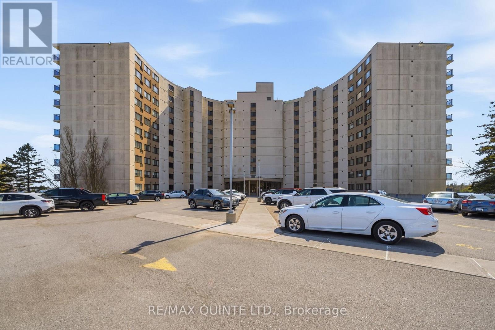 #107 2 SOUTH FRONT STREET - 9