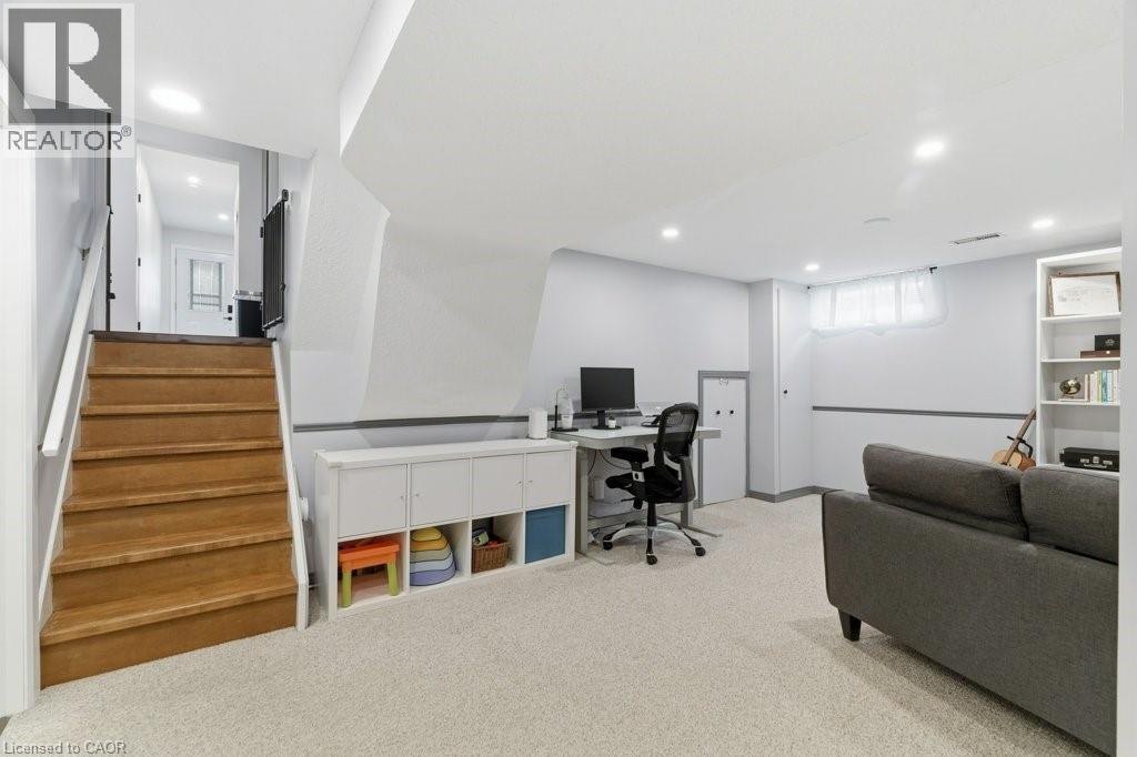 638 GLEN FORREST Boulevard - 24