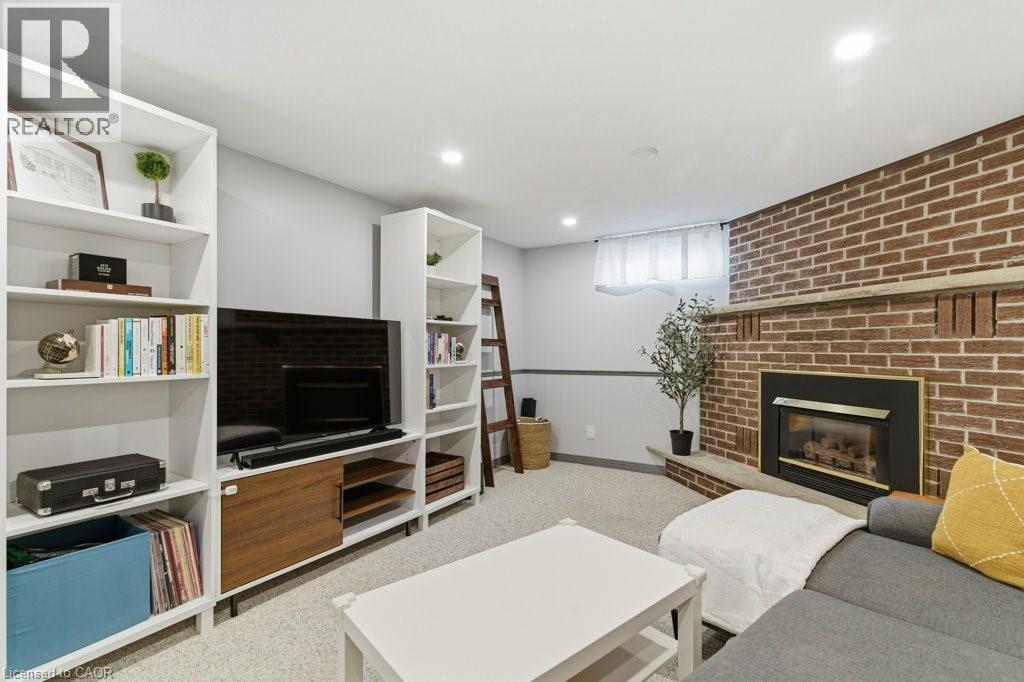 638 GLEN FORREST Boulevard - 25