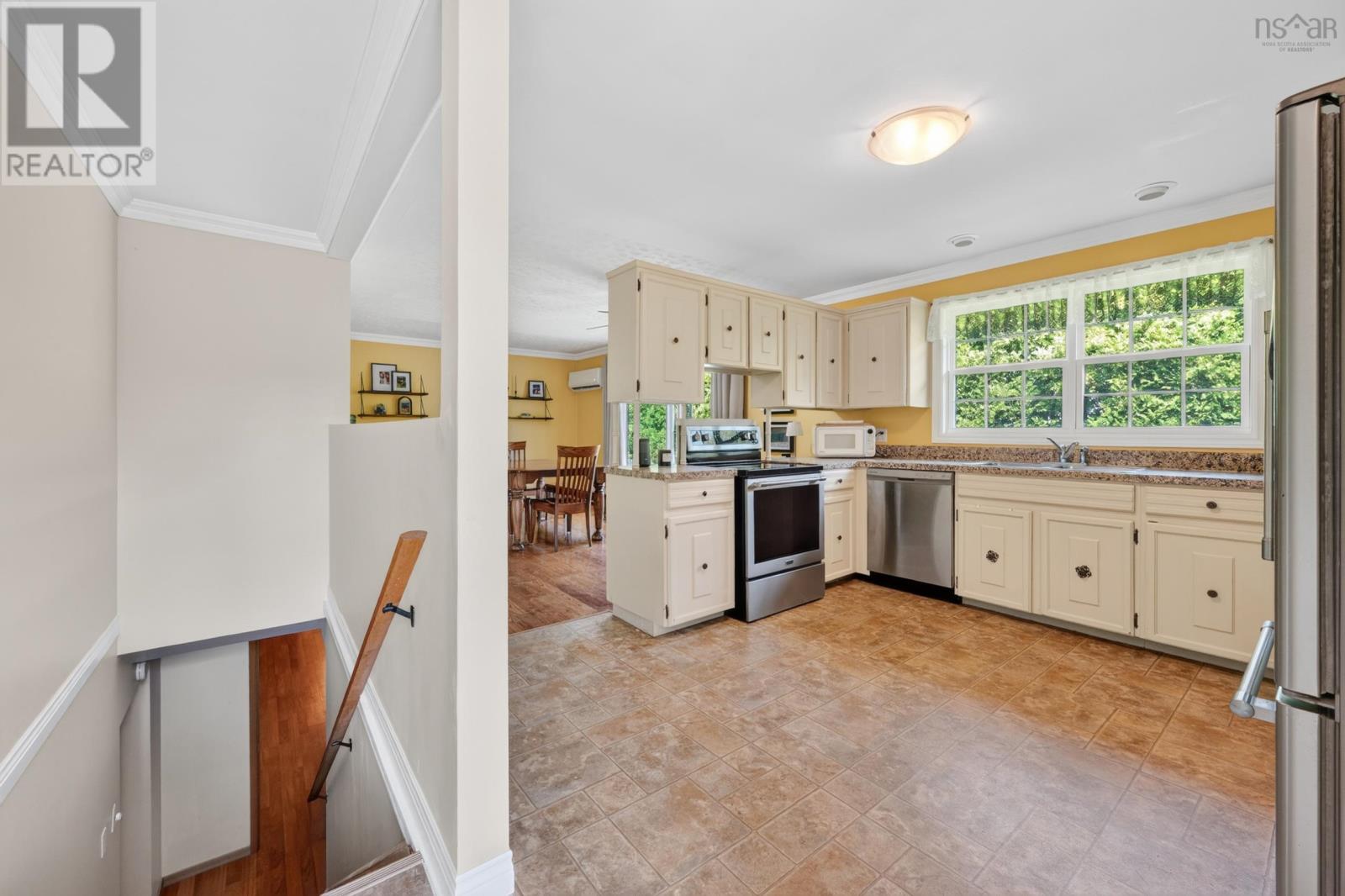 Property 16 of 45 of 70 Hillcrest Drive