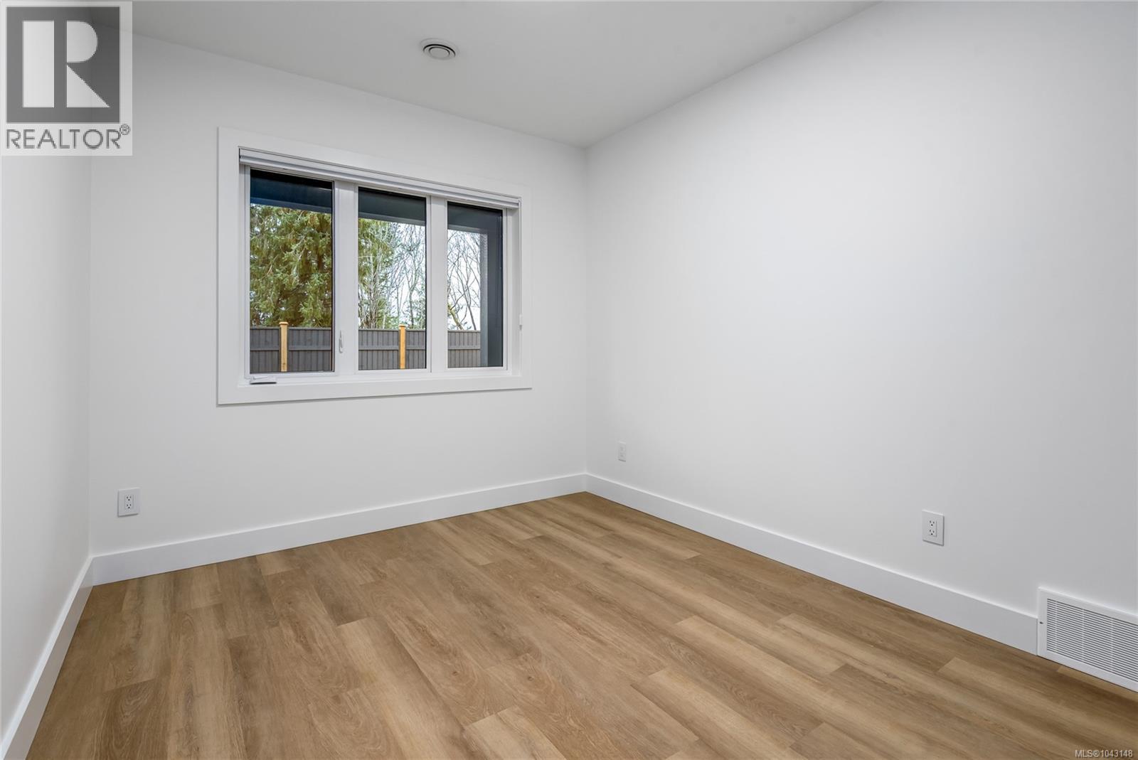 1716 Crown Isle Blvd, Courtenay