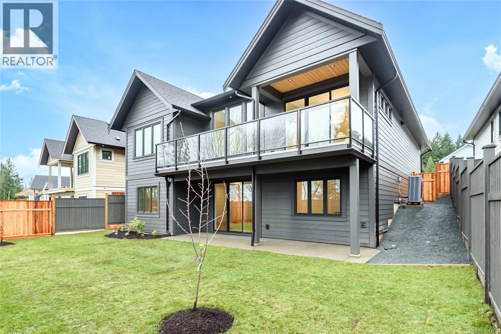 1716 Crown Isle Blvd, Courtenay