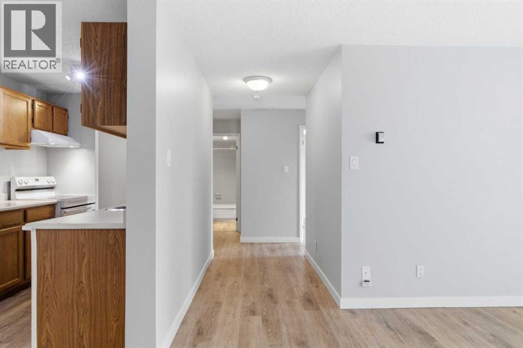 #806 924 14 Avenue SW - 23