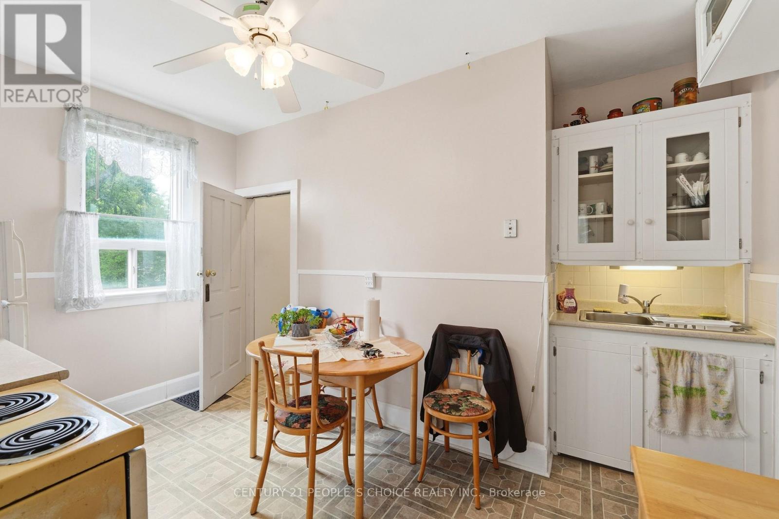104 GRENFELL STREET - Image 12