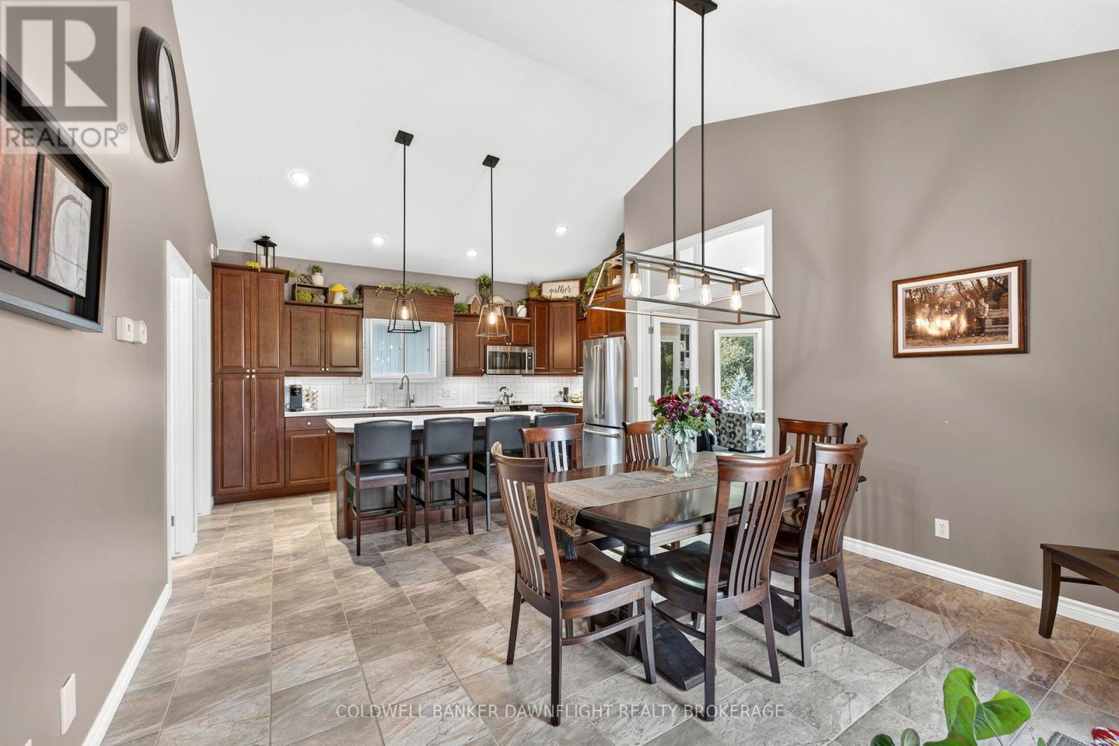 51 SNIDER CRESCENT - 17