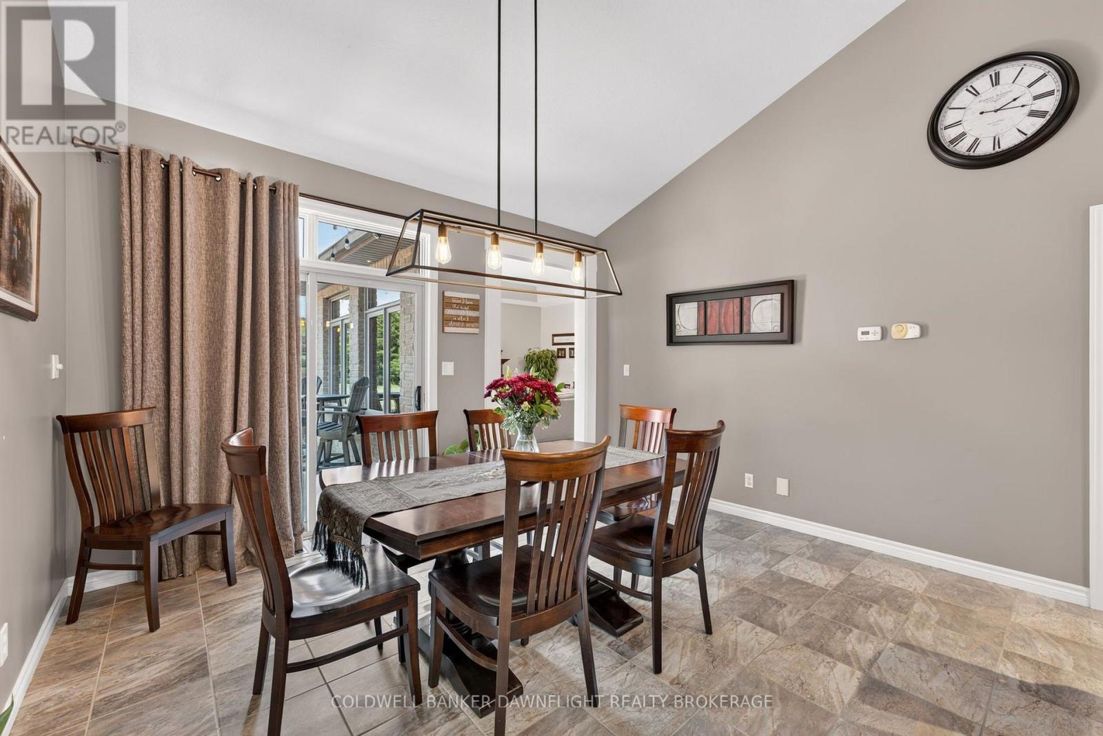 51 SNIDER CRESCENT - 18
