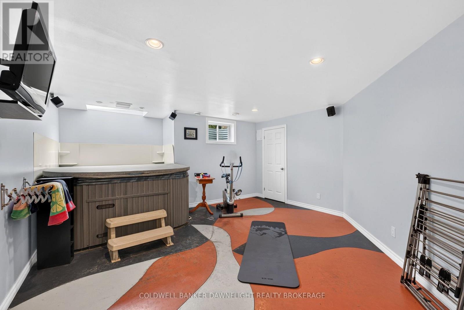 51 SNIDER CRESCENT - 37
