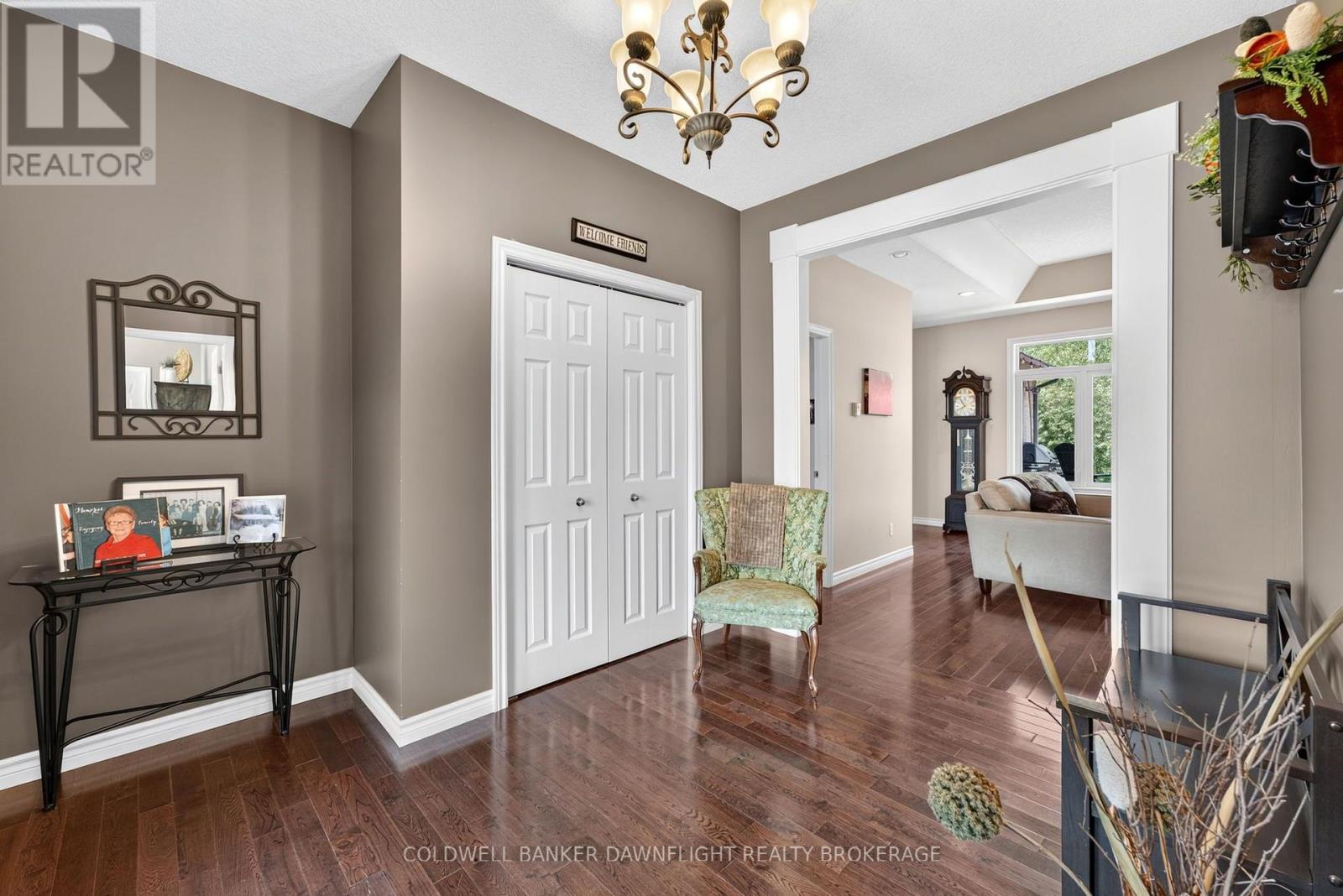 51 SNIDER CRESCENT - 7