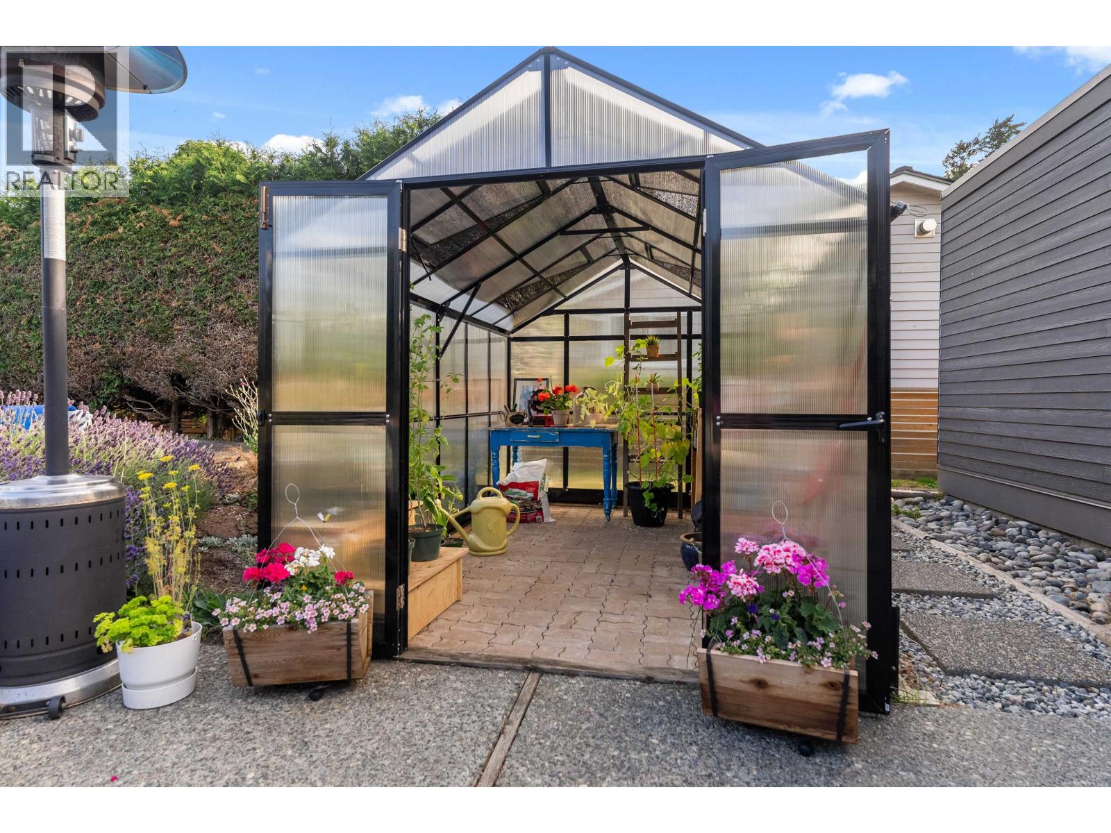 894 EDEN CRESCENT, Delta
