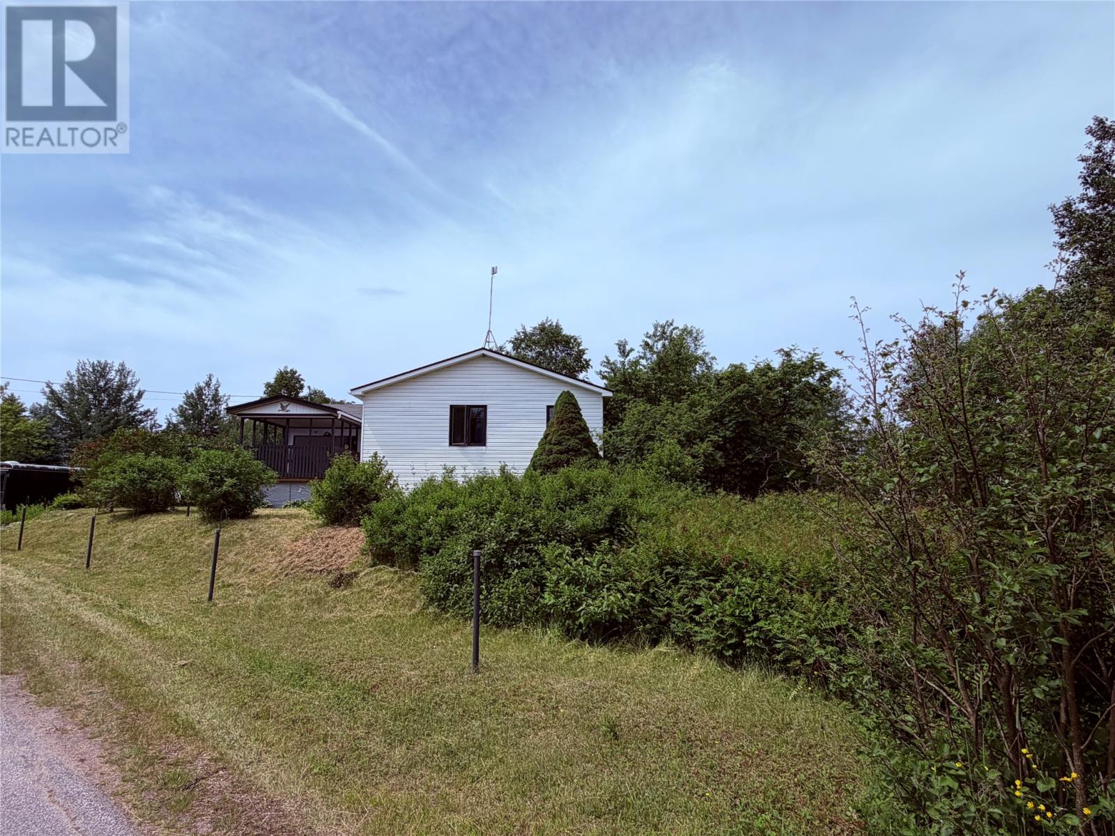 34 Farm Road - Image 8
