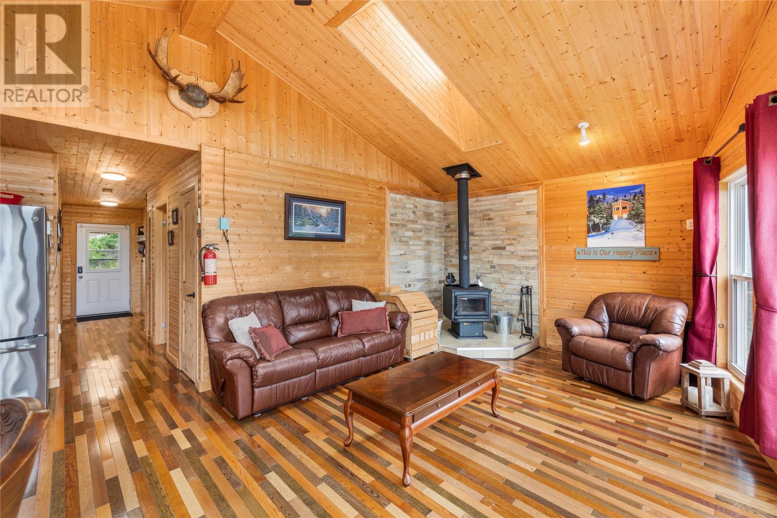 6 Meeting Pond Road - Image 7