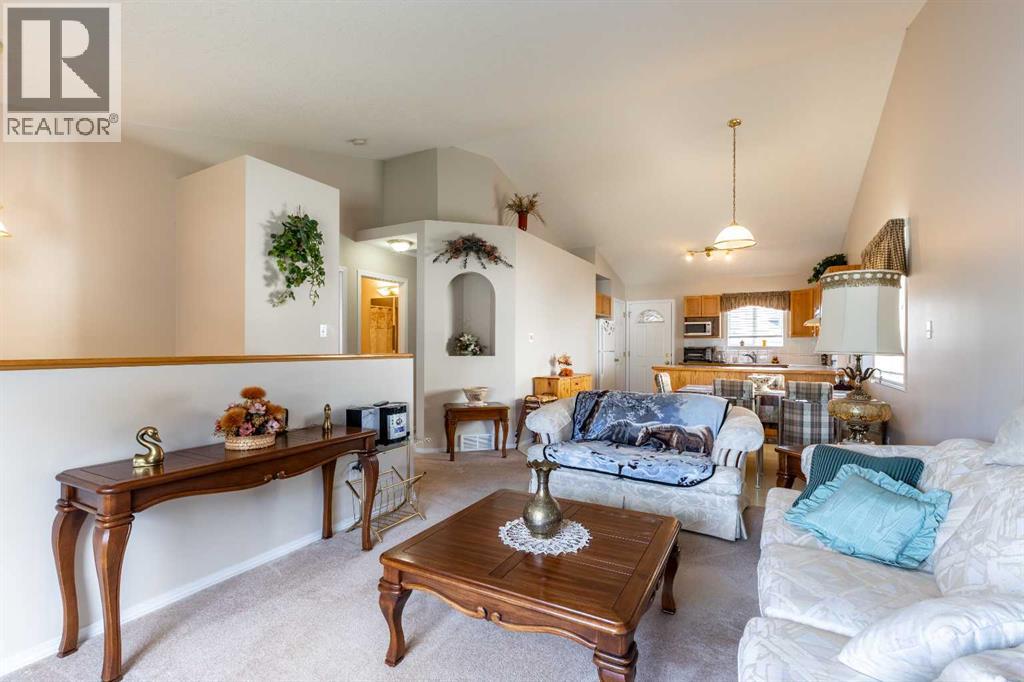 187 Cougar Way N - 8