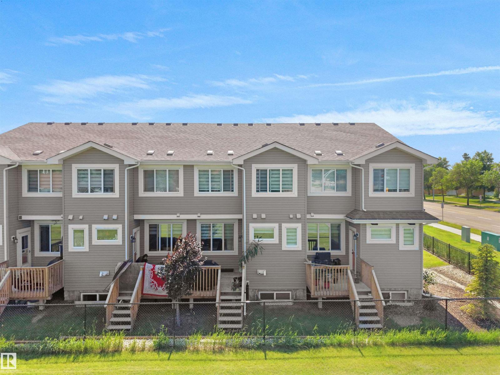 #30 4137 76 ST NW - 10