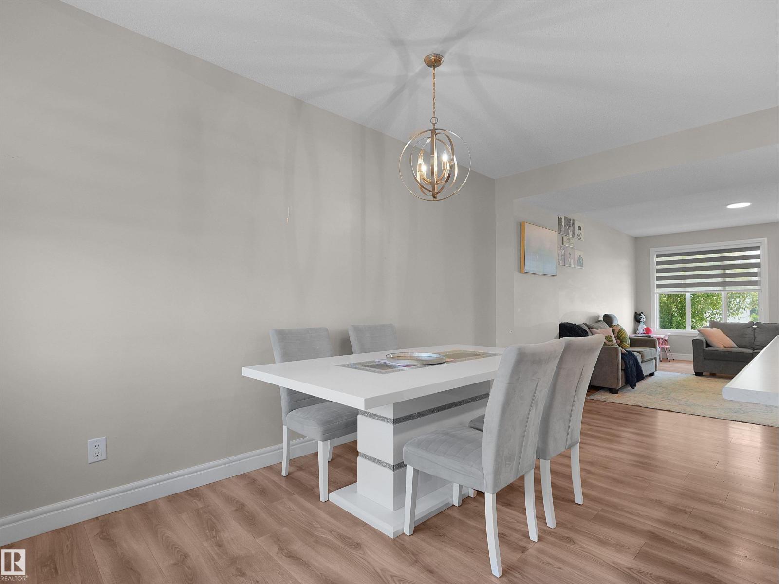 #30 4137 76 ST NW - 20