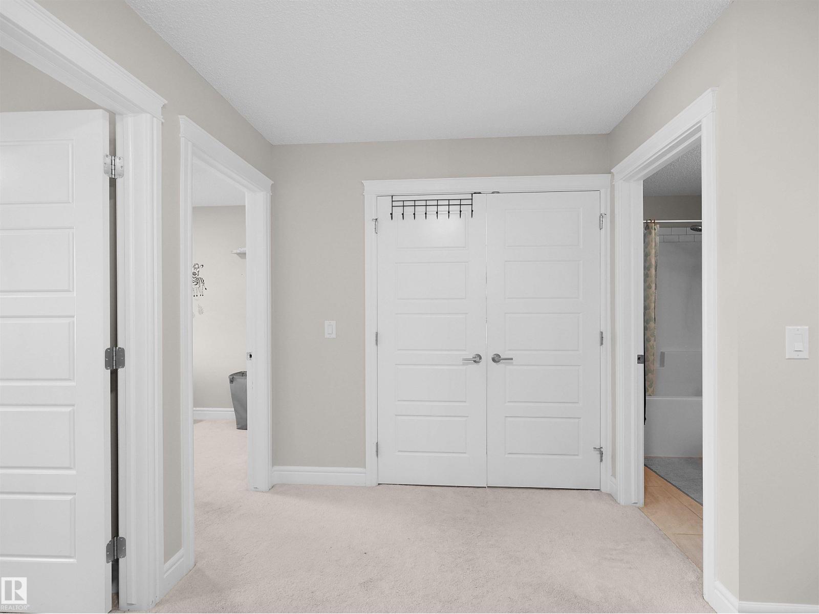 #30 4137 76 ST NW - 28
