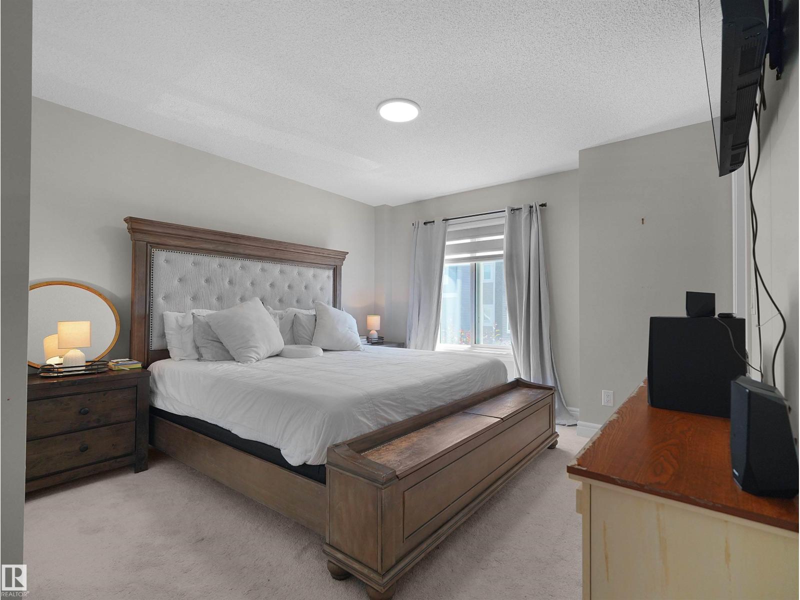 #30 4137 76 ST NW - 36