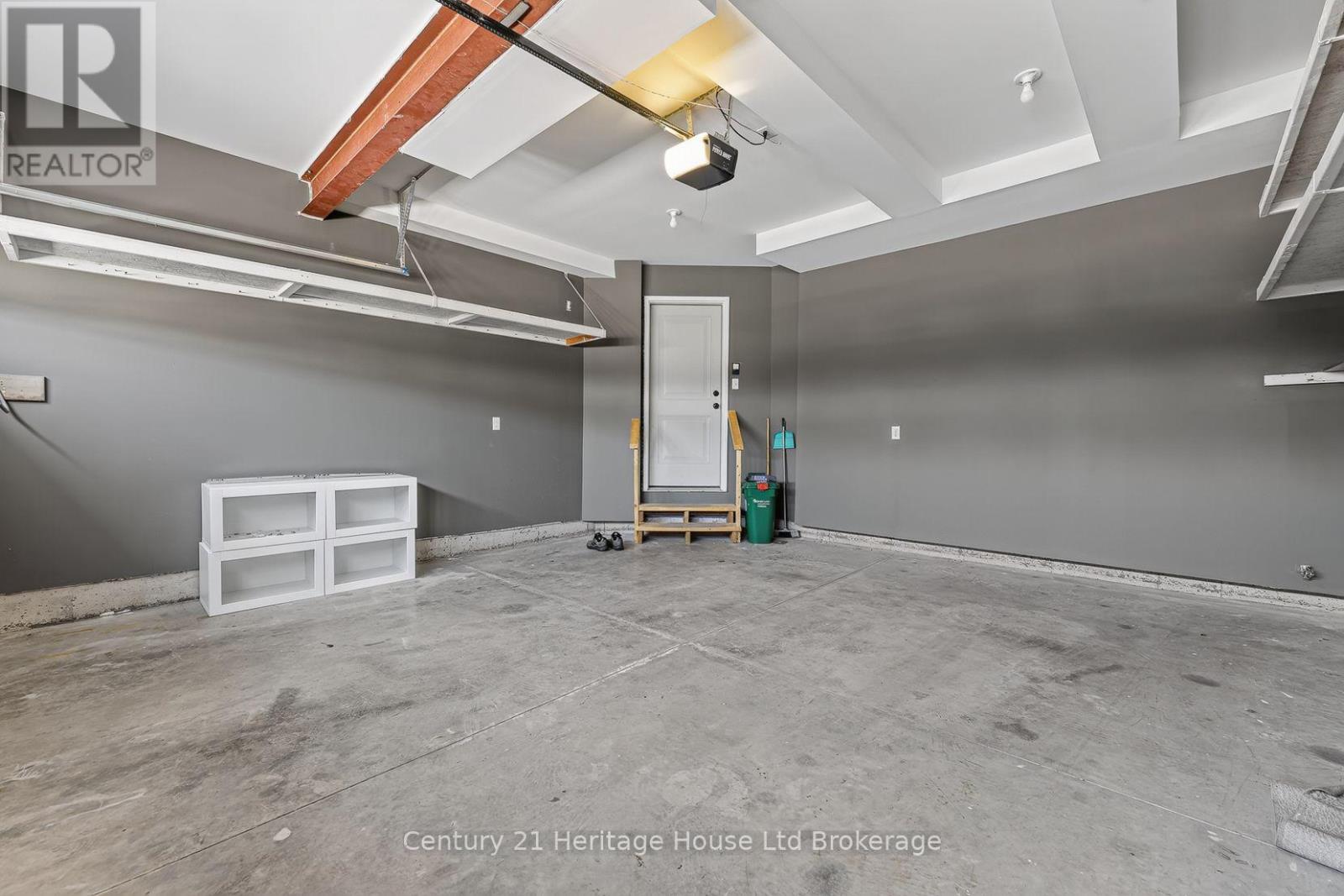 734 FRONTENAC CRESCENT - 45