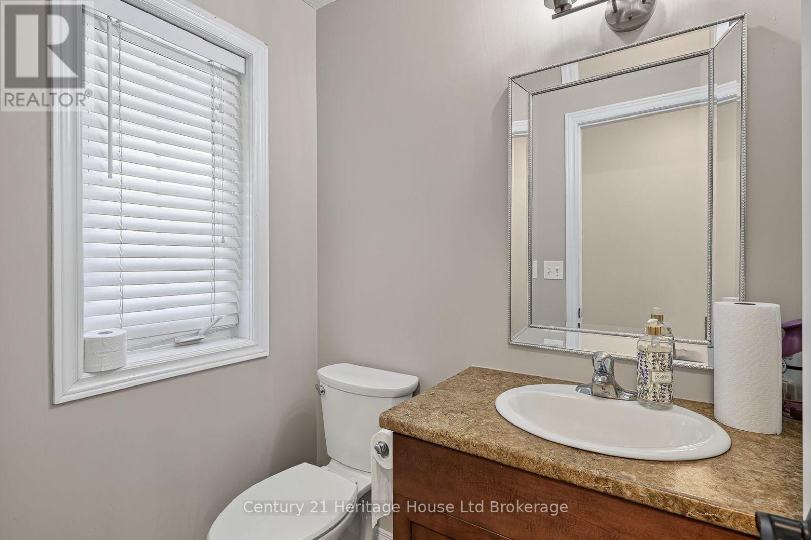 734 FRONTENAC CRESCENT - 5