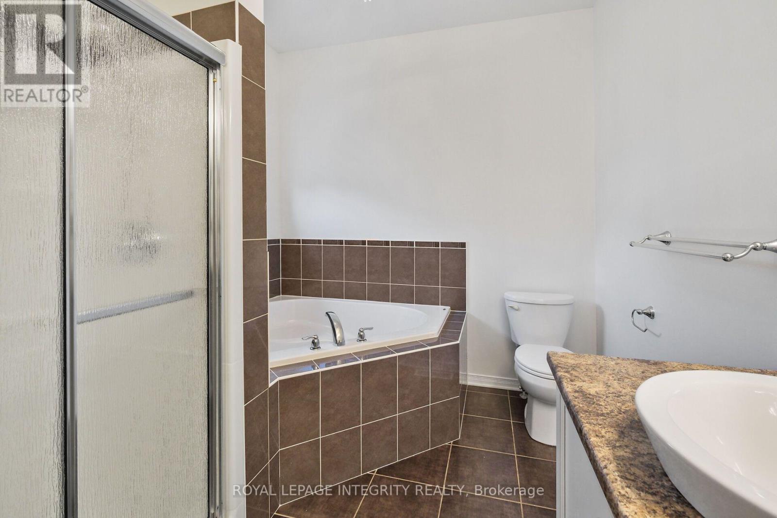 1 MOE ROBILLARD STREET - 30