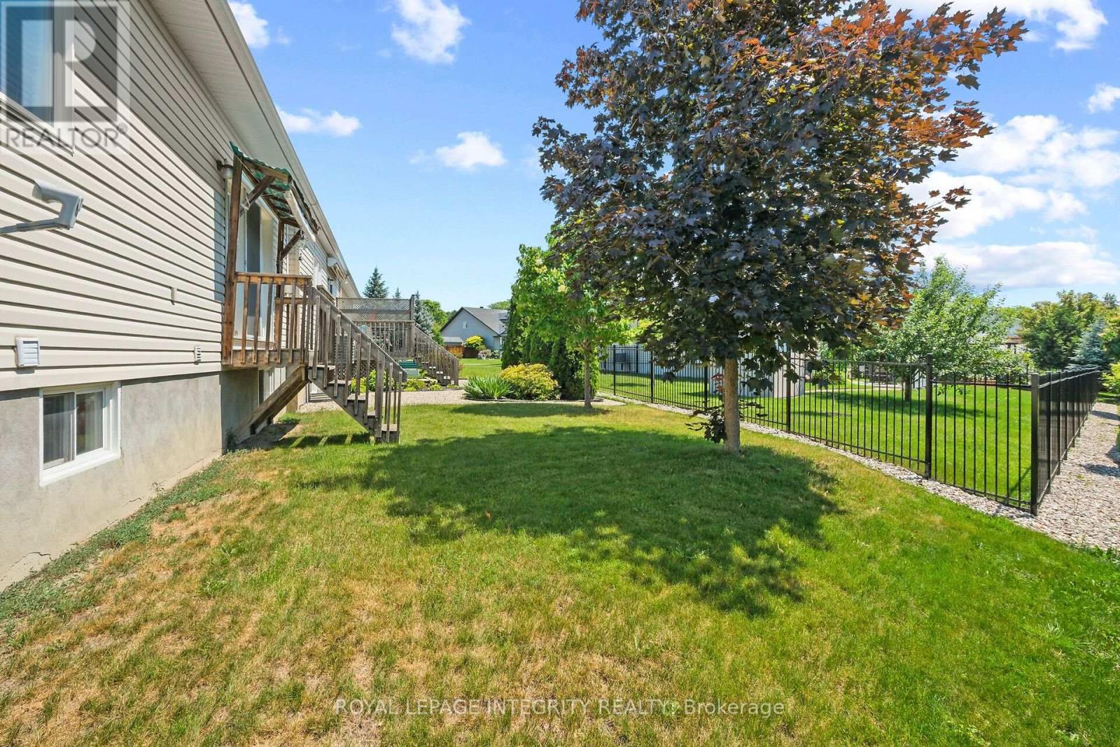 1 MOE ROBILLARD STREET - 37