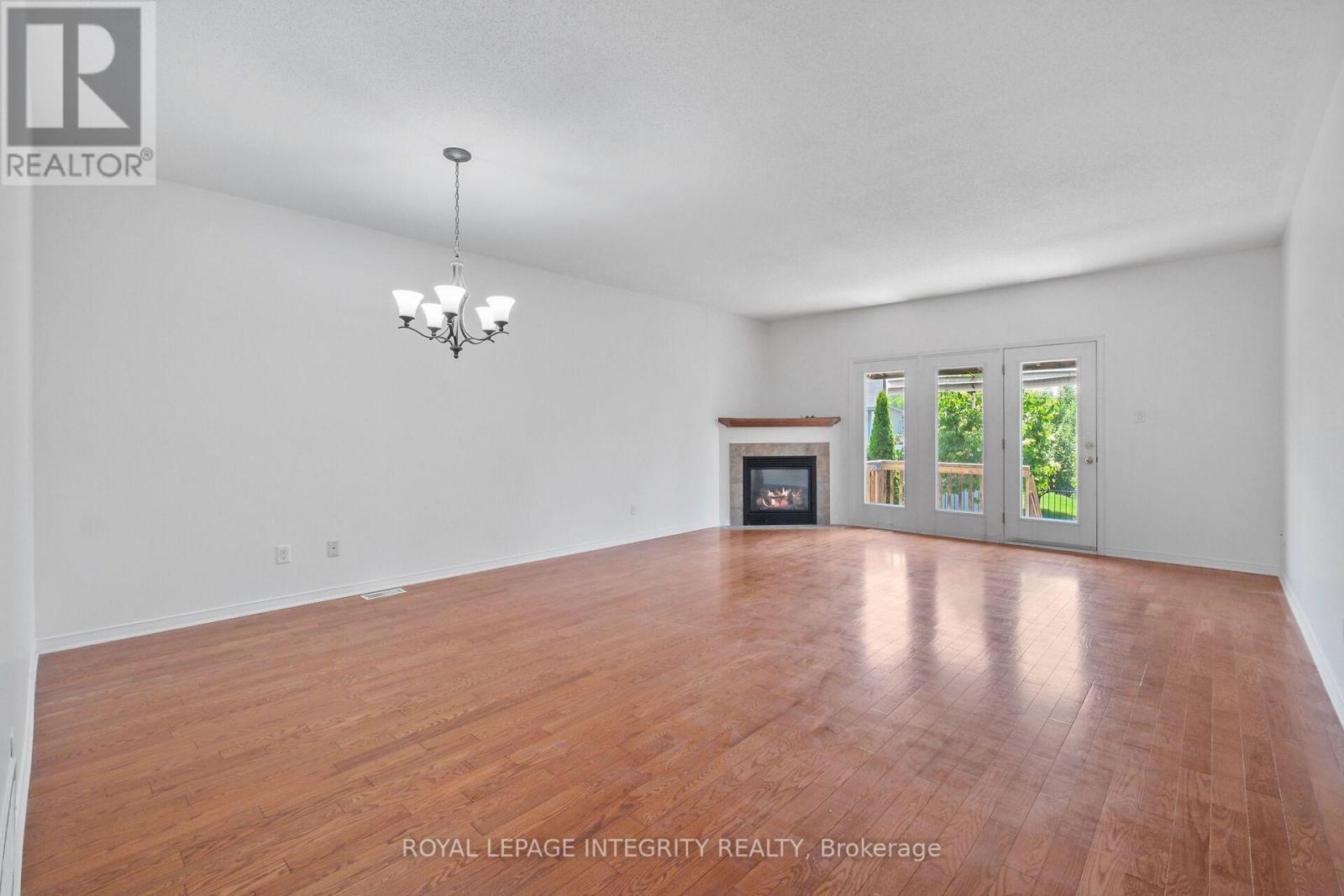 1 MOE ROBILLARD STREET - 7