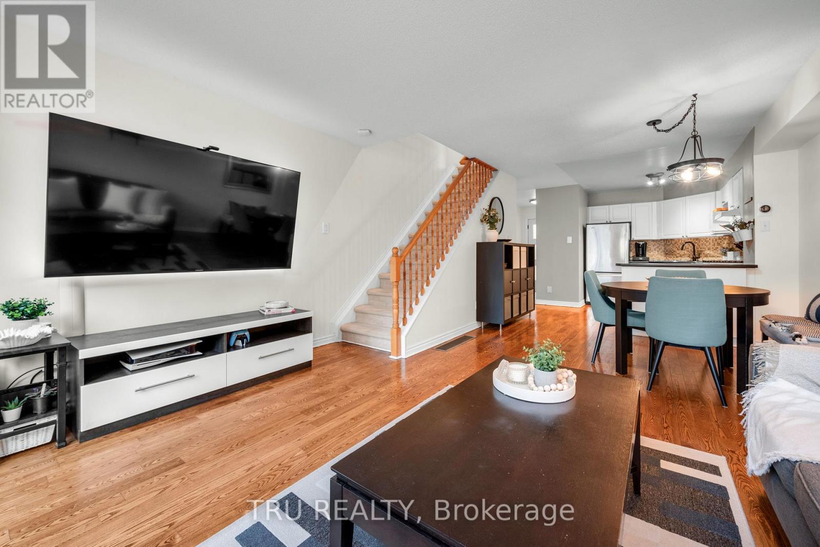 27 CELEBRATION STREET - 19